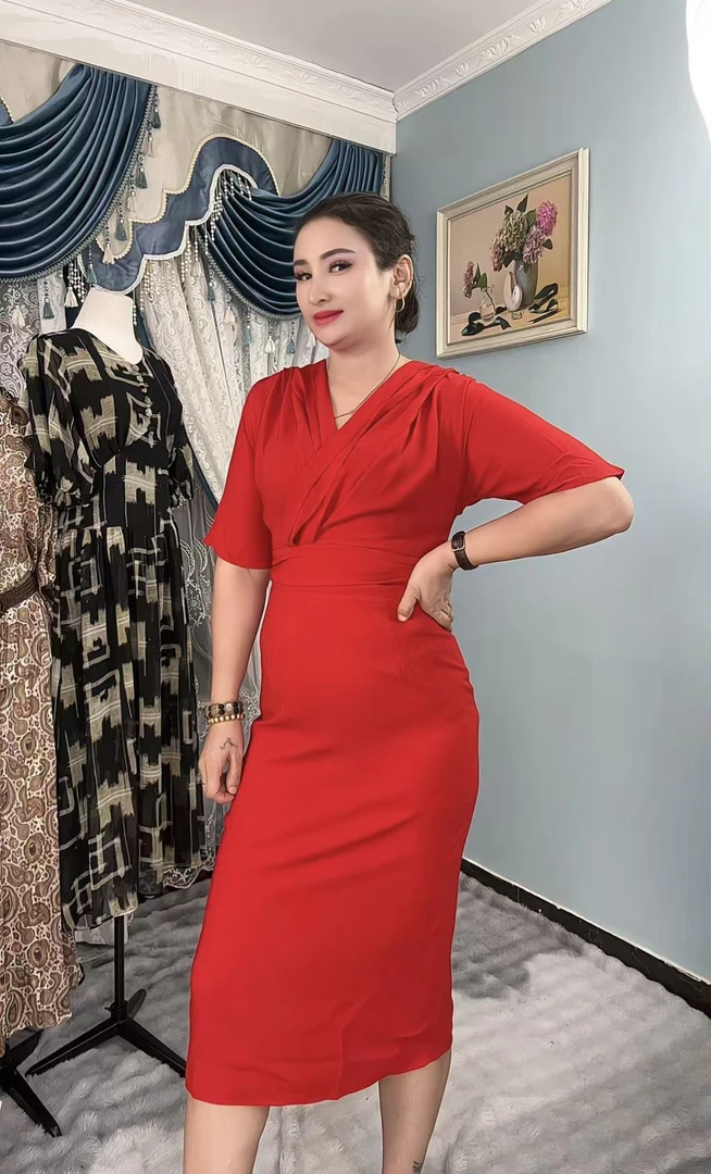 气质荡领纯色修身开叉包臀中袖夏季连衣裙