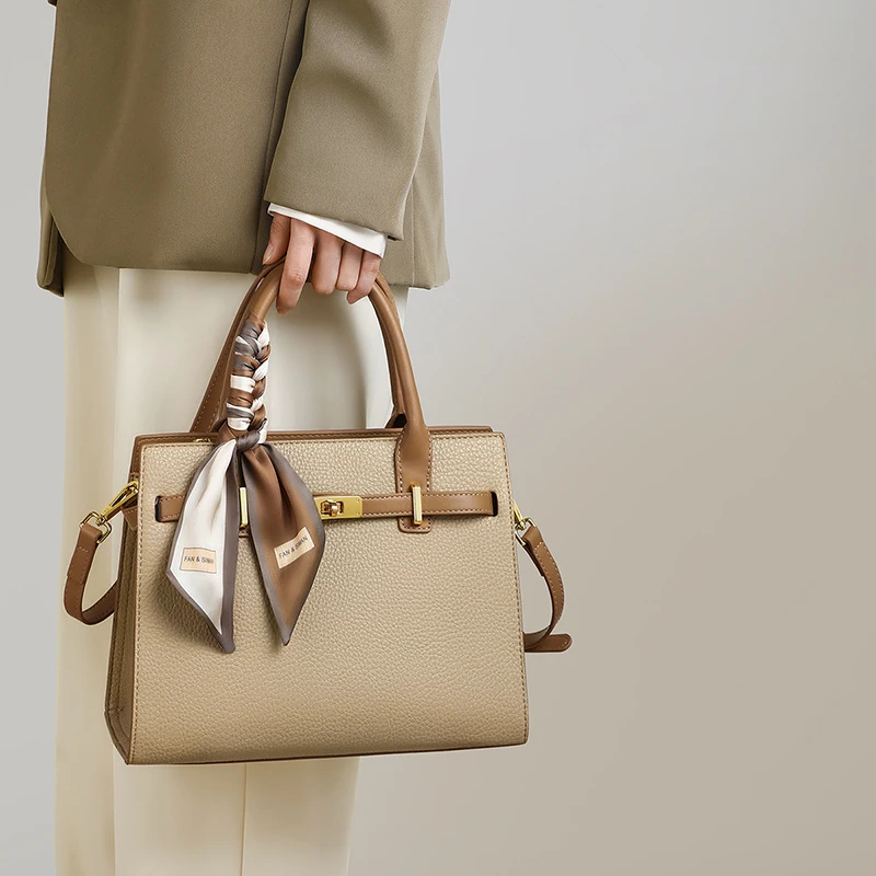 礼物手提包包2025新款真皮女包bags大气女生日中年高级感妈妈包