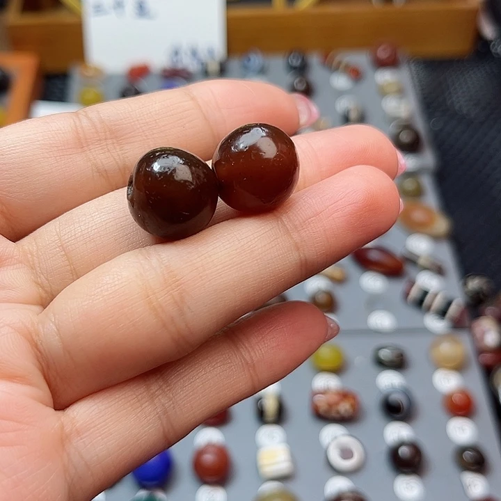 玛瑙/玉髓未镶嵌珠宝半成品小*月