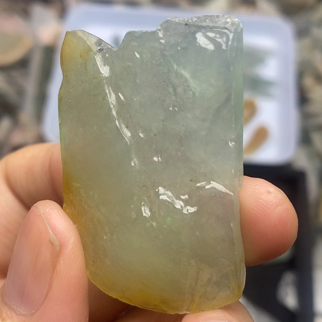 翡翠裸石缅甸翡翠A货冰黄翡