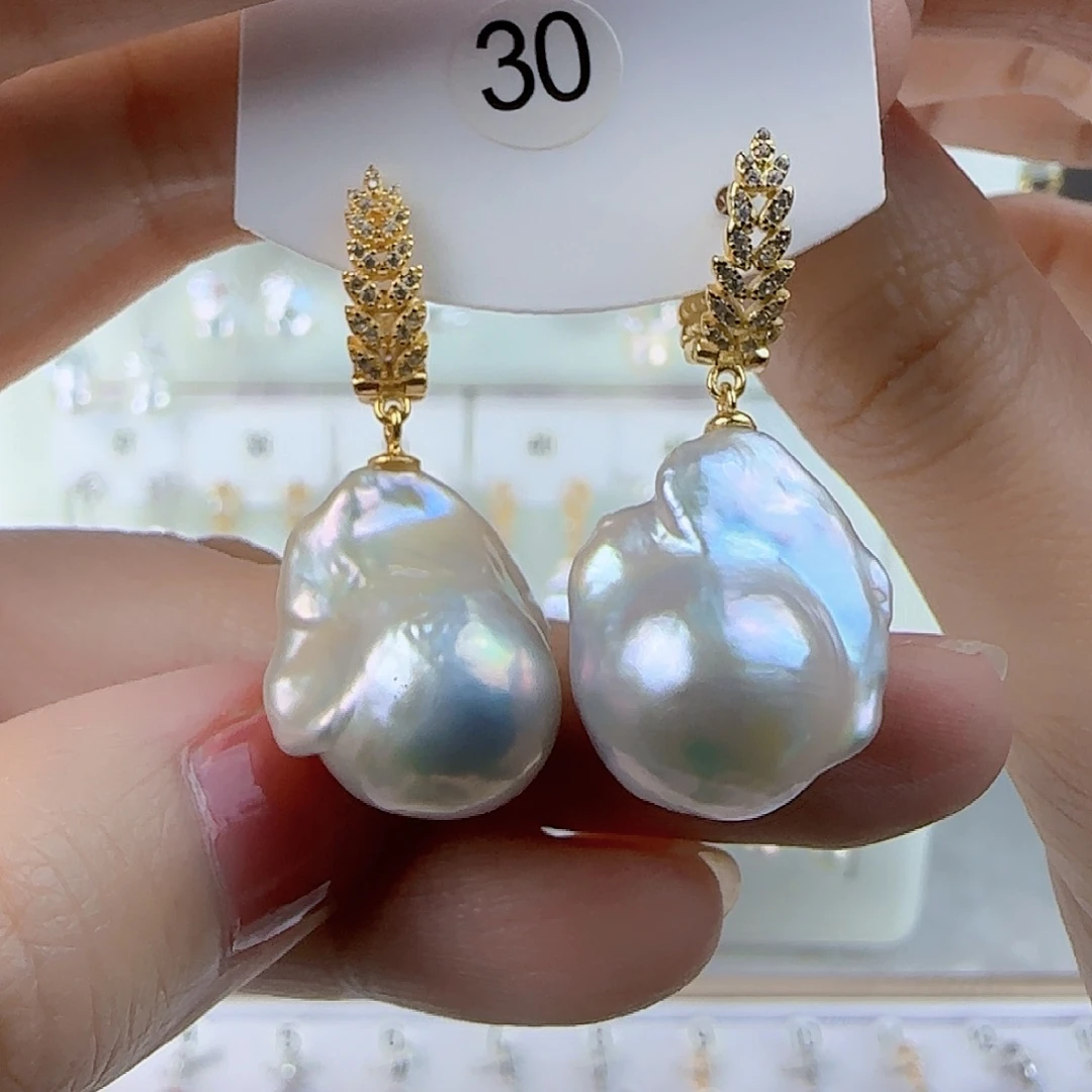 刁***馋耳饰未镶嵌淡水珍珠