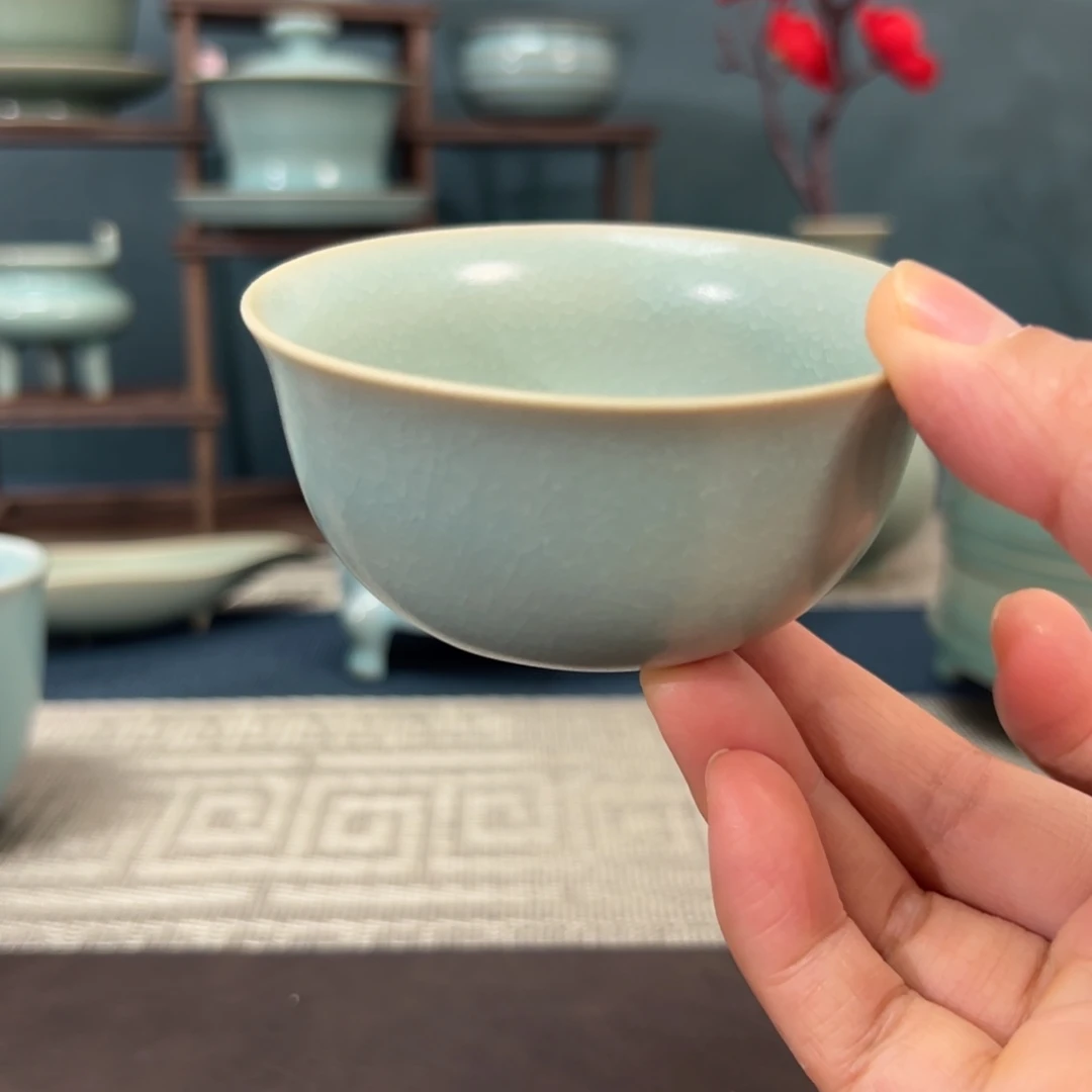 摆件汝瓷，仿古斗彩鸡缸杯