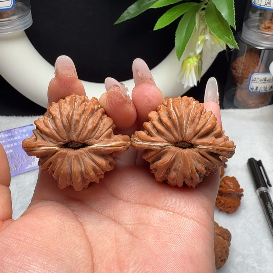 文玩核桃把件蓟县楼45