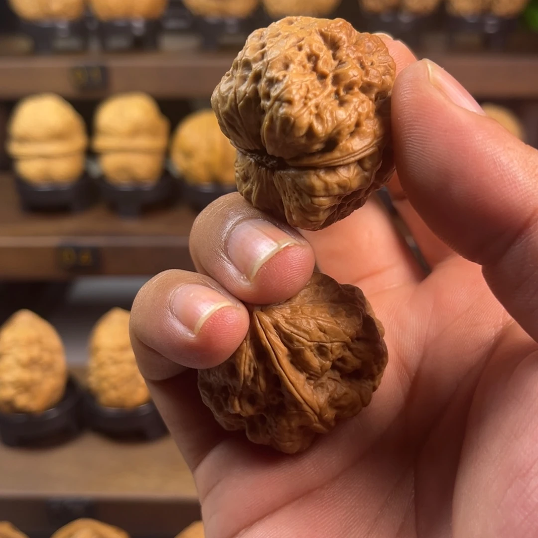 把件文玩核桃箭毒蛙