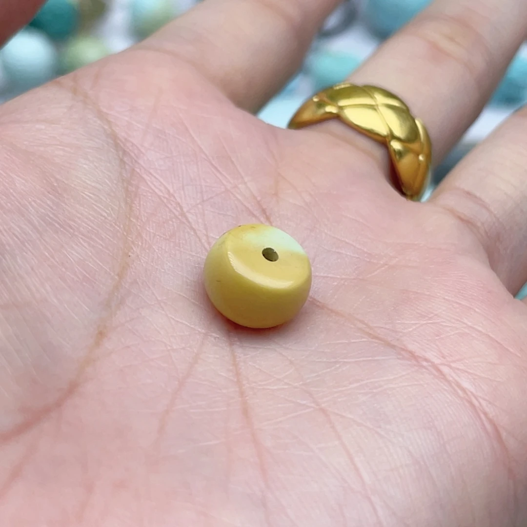 未镶嵌南红玛瑙珠宝奇石