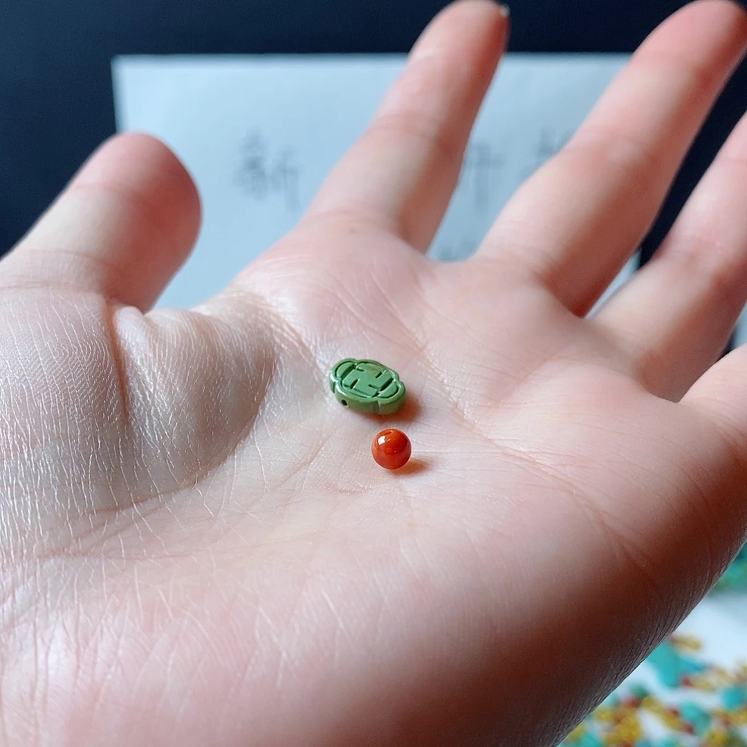 南红玛瑙颈饰未镶嵌