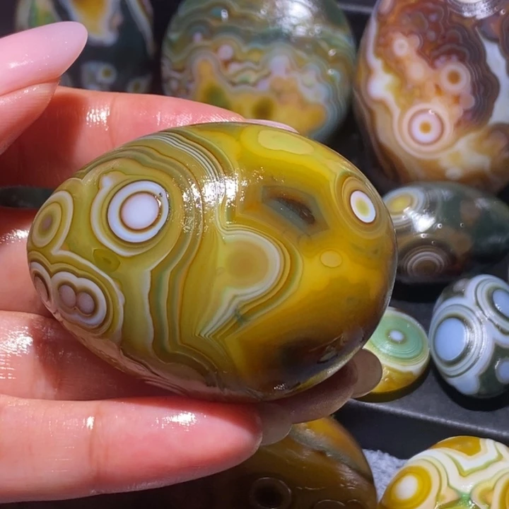 玛瑙/玉髓未镶嵌珠宝奇石27