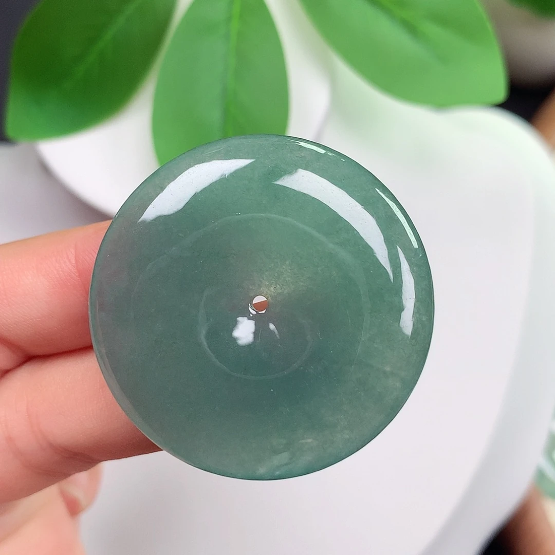 颈饰未镶嵌翡翠平安扣 37.9x5.5mm