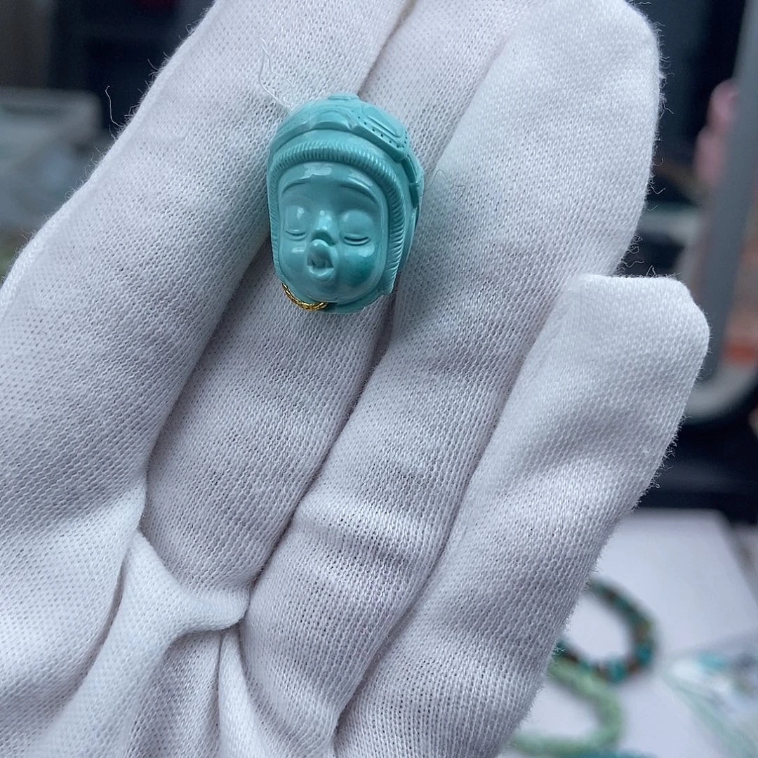 绿松石未镶嵌珠宝奇石