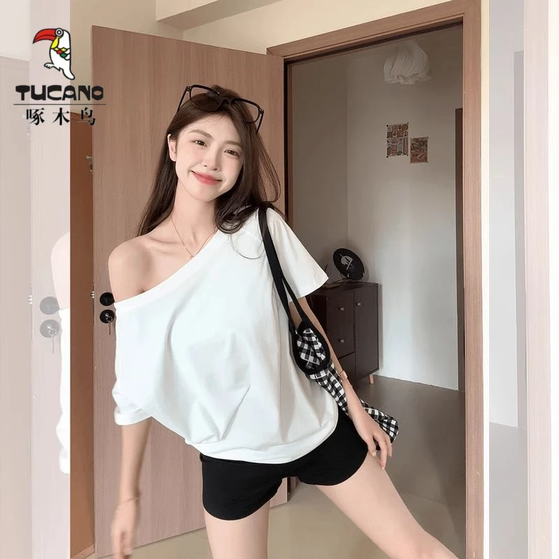 啄木鸟黑色一字肩斜肩正肩短袖t恤女夏季设计感辣妹气质露肩甜辣