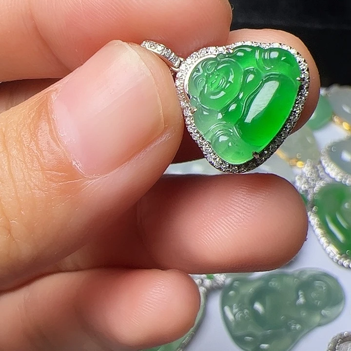 吊坠(不含链)18K金镶嵌翡翠