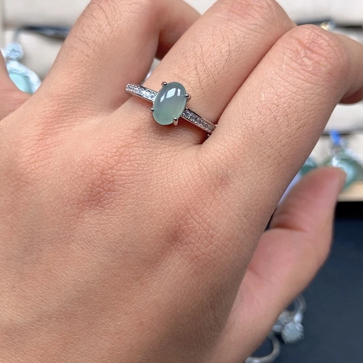 翡翠未镶嵌戒指戒指