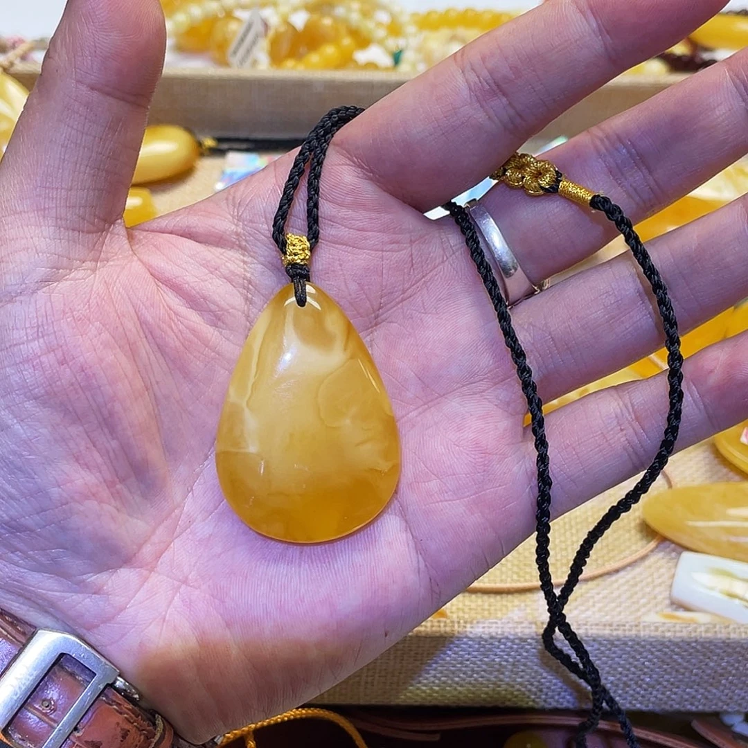 蜜蜡未镶嵌手串水滴