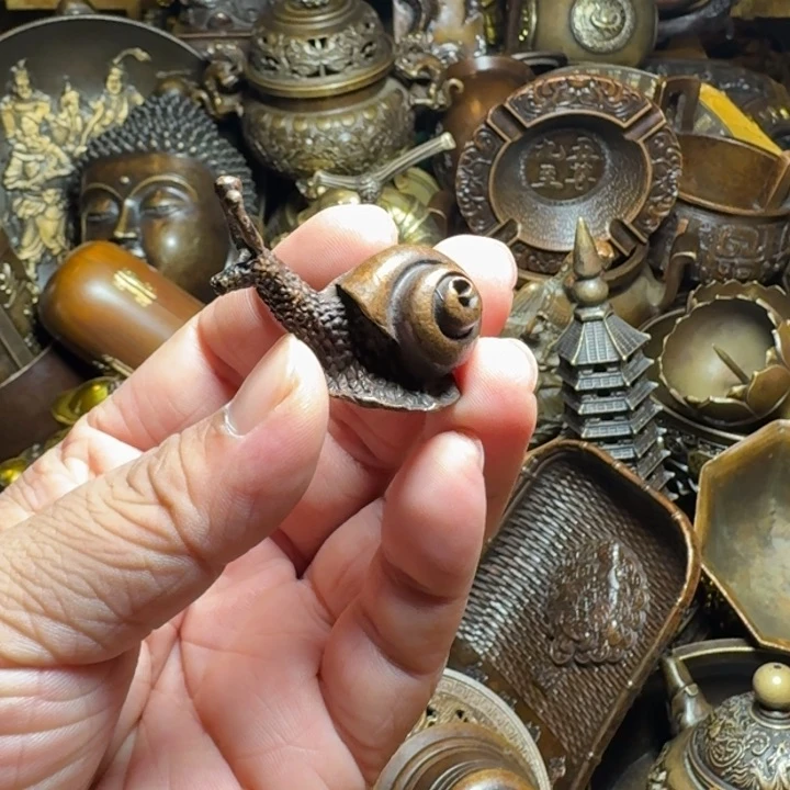 铜器摆件收收藏藏