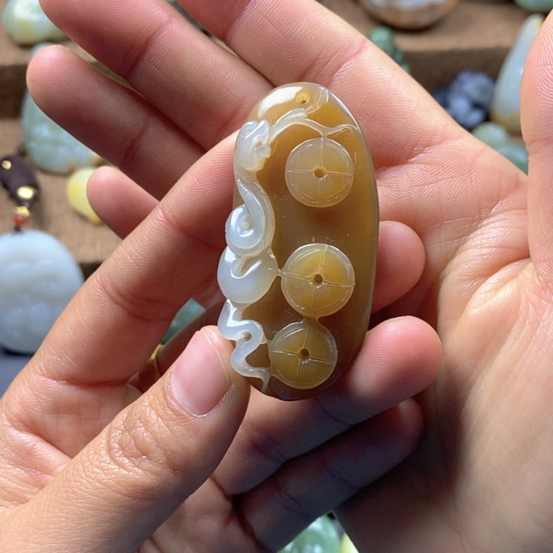 未镶嵌和田玉挂件