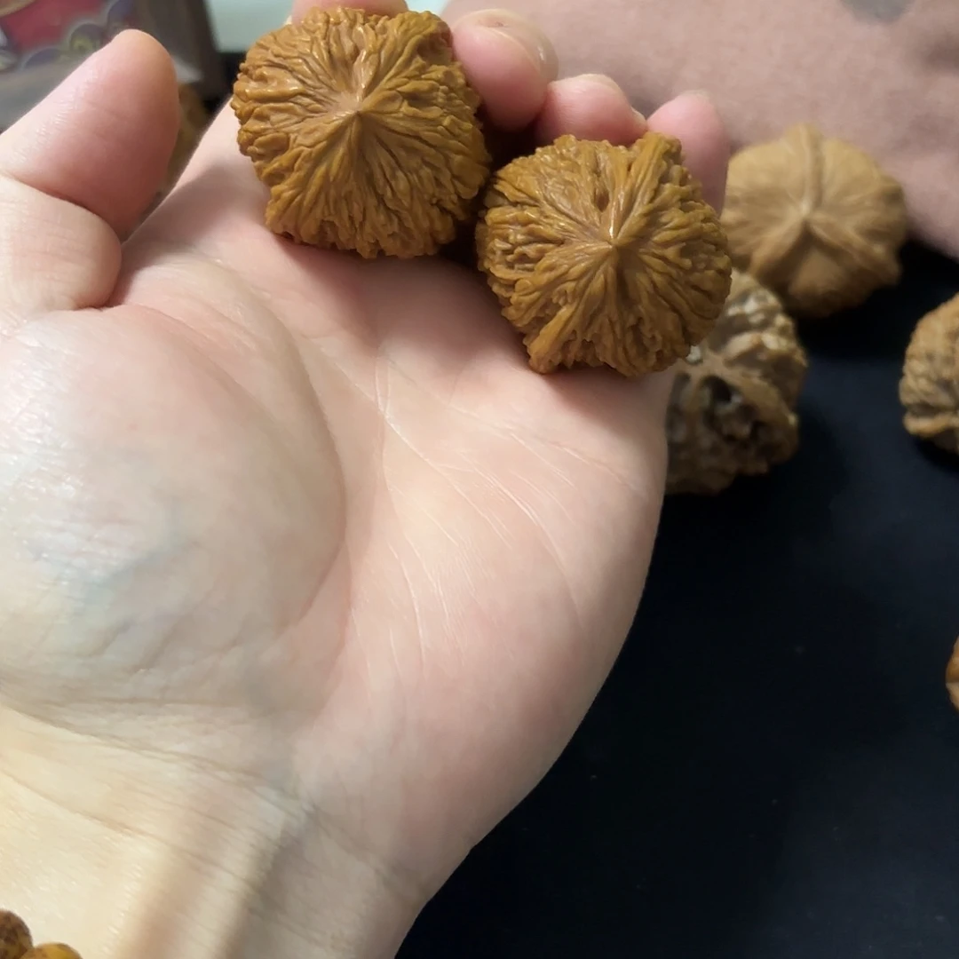 文玩核桃把件38凹底拉丝团子南疆石