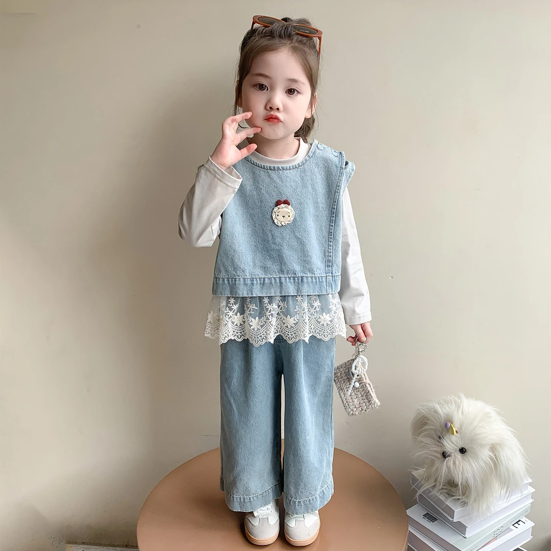 女童牛仔套装2025春秋新款儿童蕾丝打底衫洋气女宝韩系马甲三件套