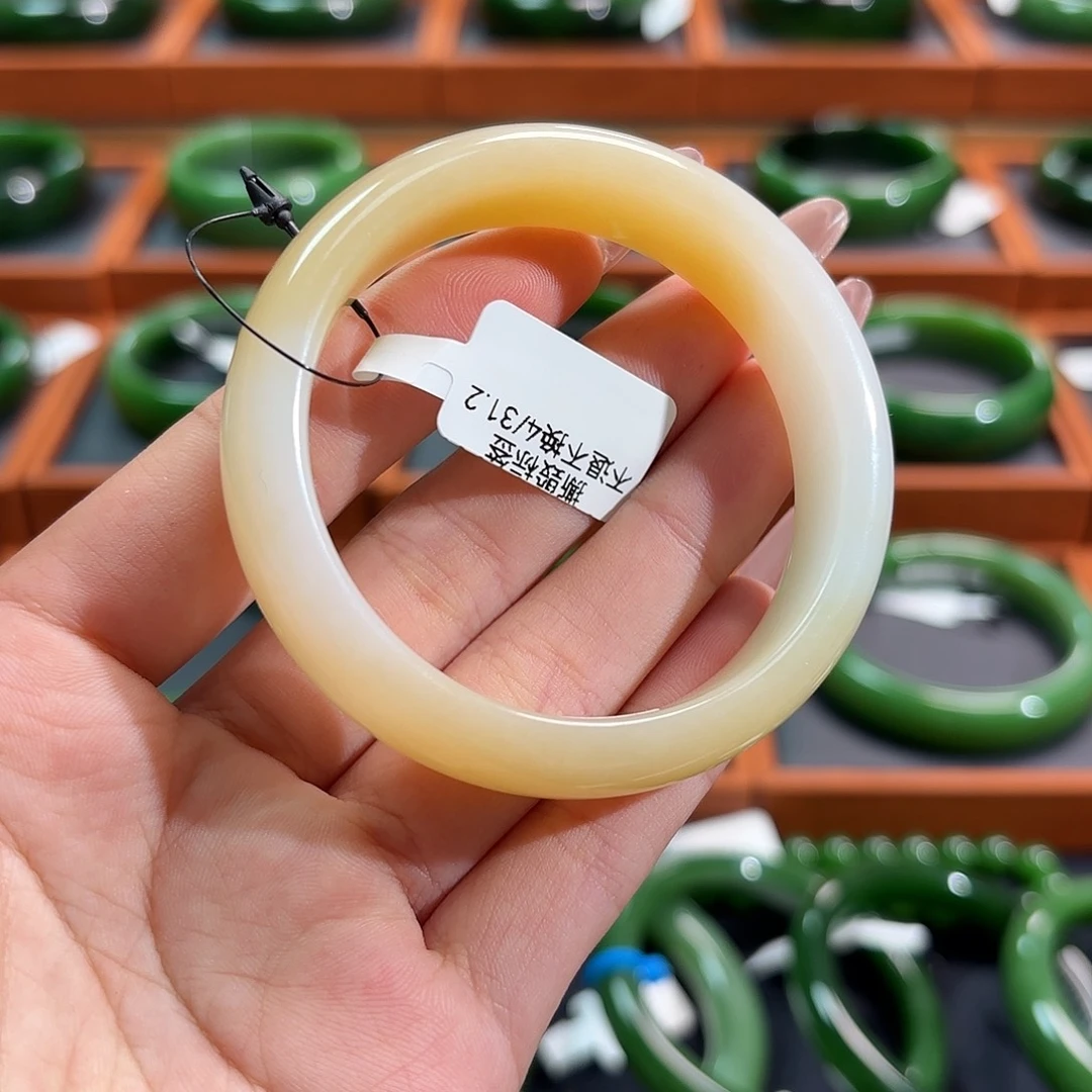 和田玉未镶嵌手镯天地蜜糖特色镯