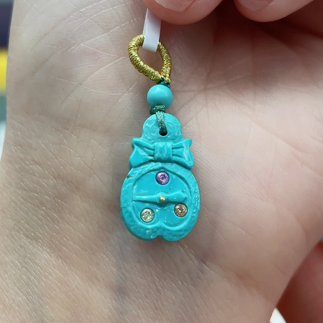 绿松石颈饰未镶嵌