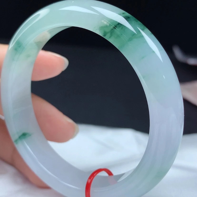 【闪购商品】未镶嵌手镯翡翠97249，