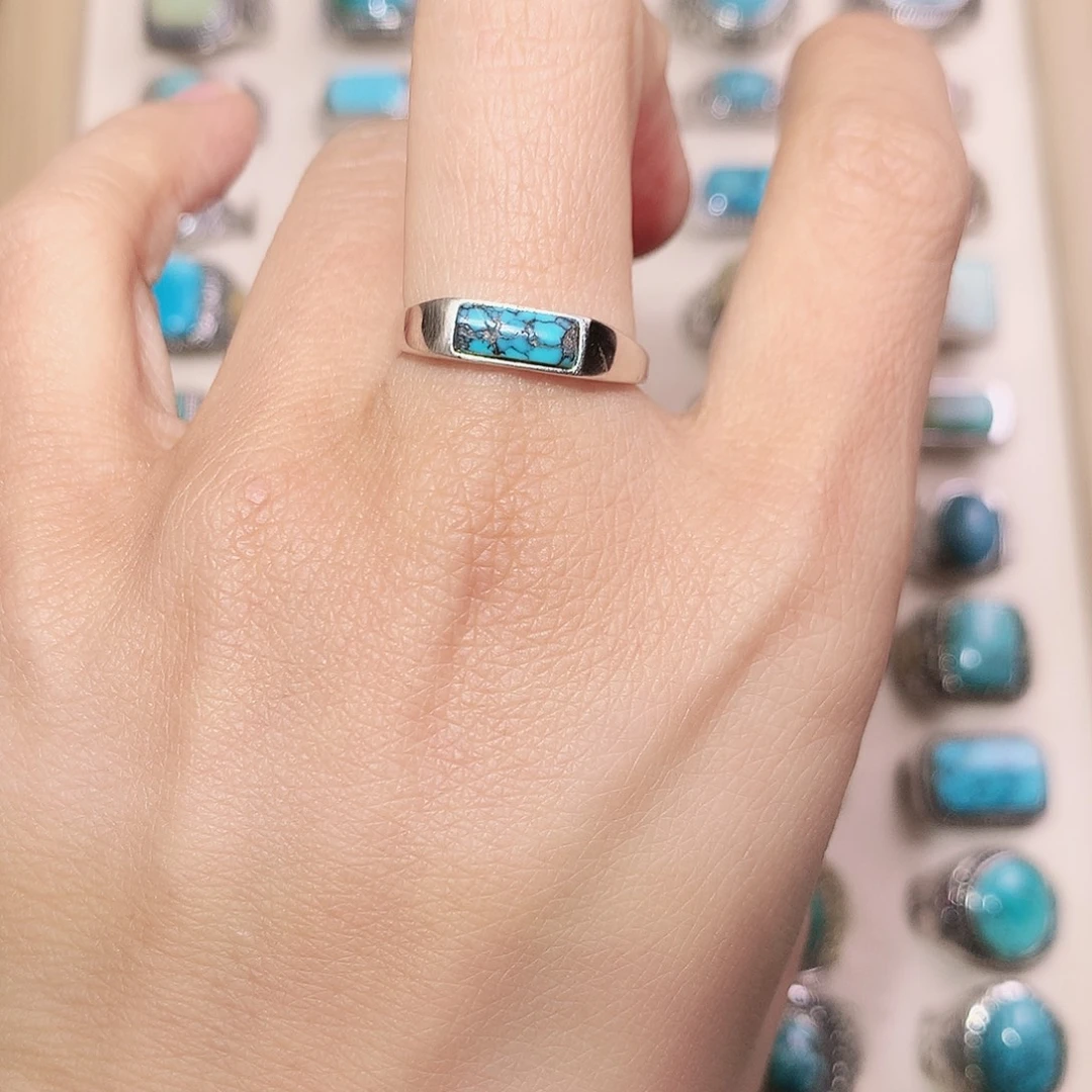 李***平绿松石银S925镶嵌颈饰