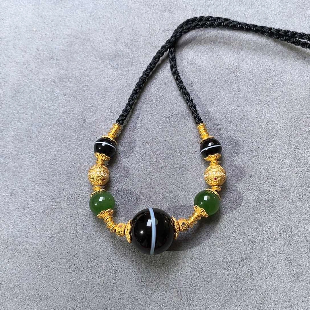 玛瑙/玉髓颈饰未镶嵌