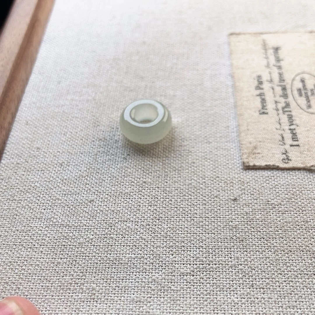 小***！石英质玉未镶嵌手链051