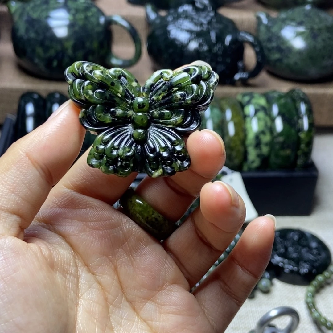 蛇纹石玉未镶嵌药王石