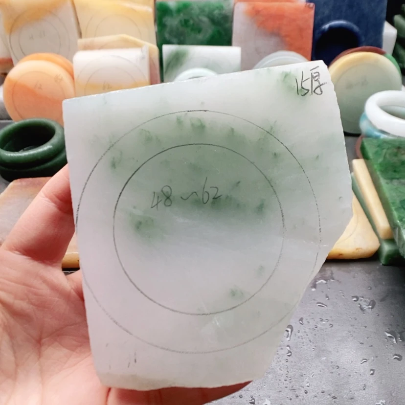 【闪购商品】定制石英质玉定制