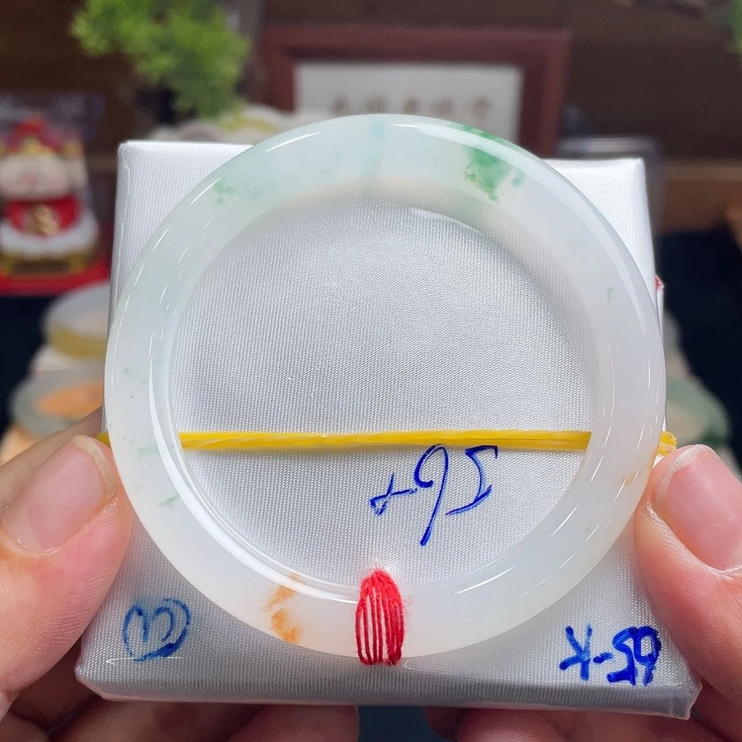 翡翠手镯未镶嵌56.5圆条