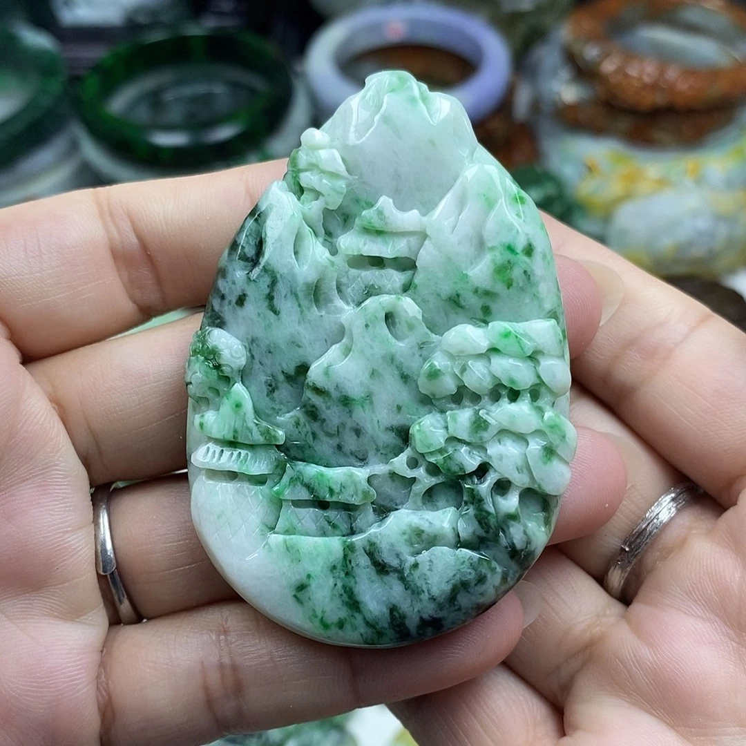 颈饰未镶嵌翡翠牌子