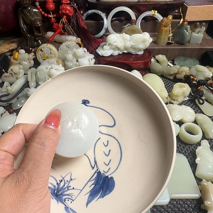 瓷片粱*新号开播瓷盘一件