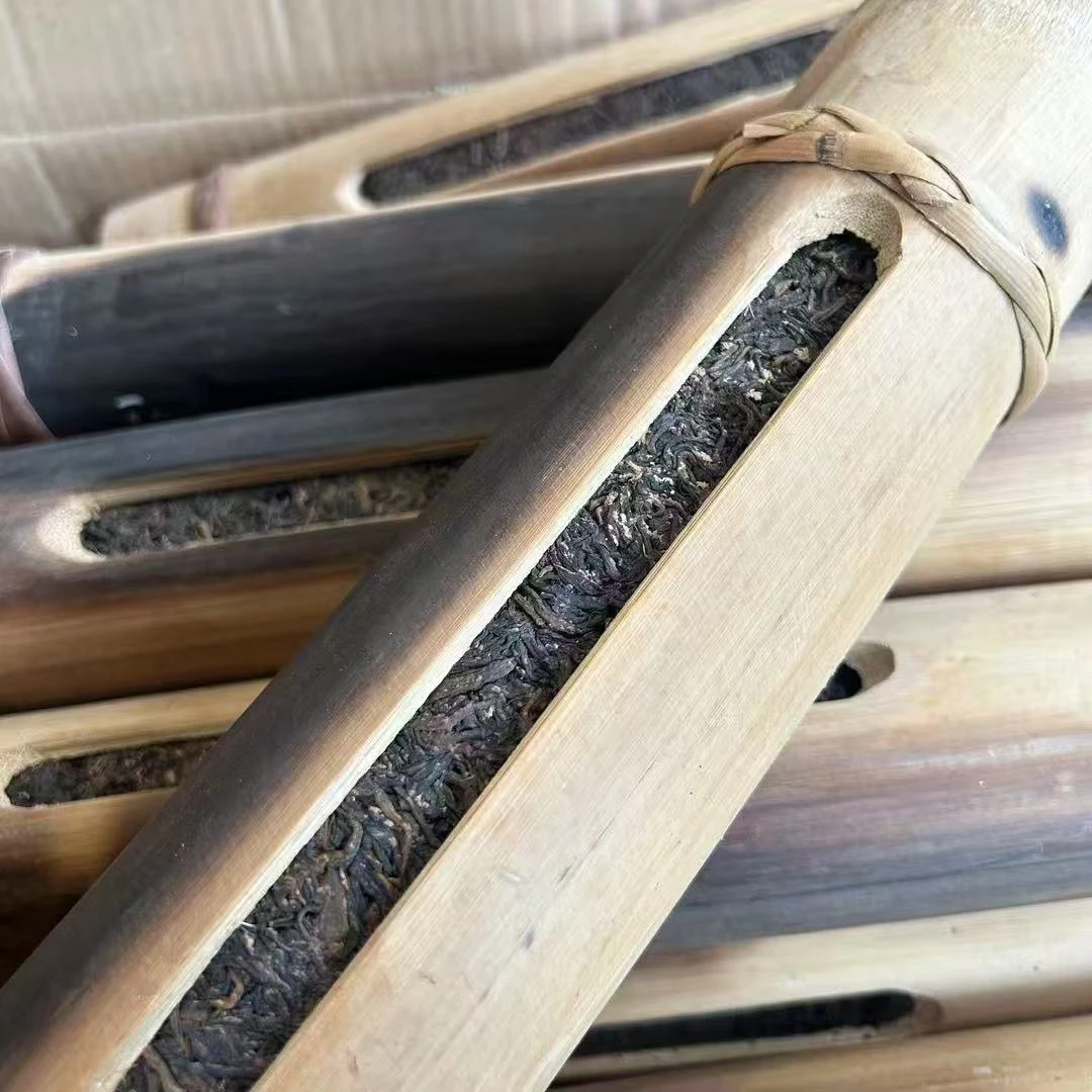 2003年布朗山竹筒茶普洱茶生茶500g