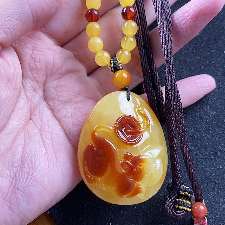 蜜蜡未镶嵌珠宝奇石