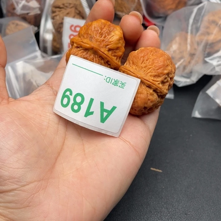 文玩核桃吊坠核桃