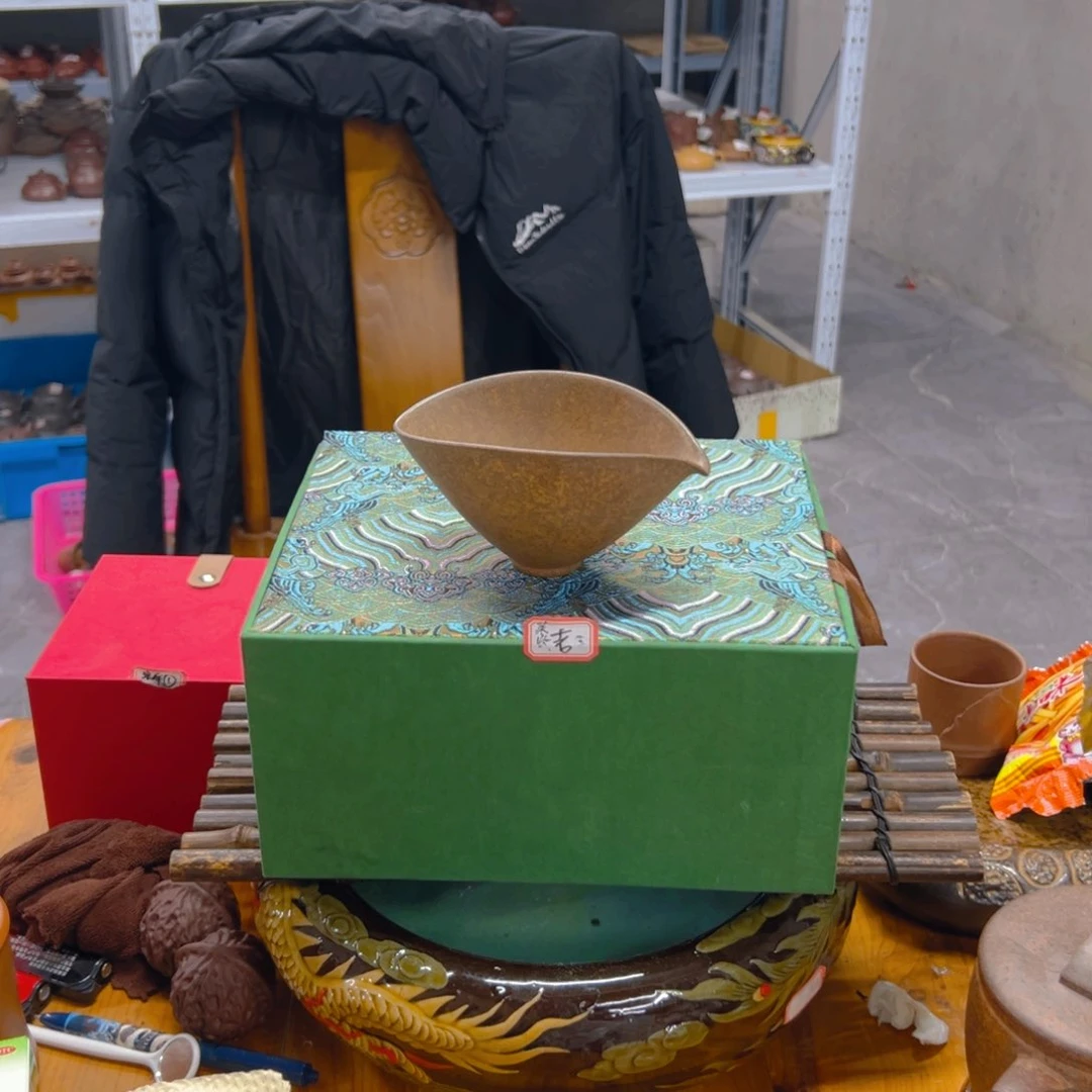 紫砂壶Jfhfhfufhfufuc