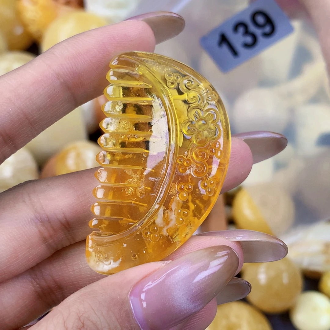 琥珀未镶嵌珠宝奇石