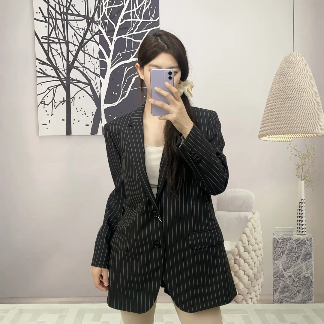 95新 思琳 麦殿/羊绒西装外套38码黑色/241231VZZLZ59
