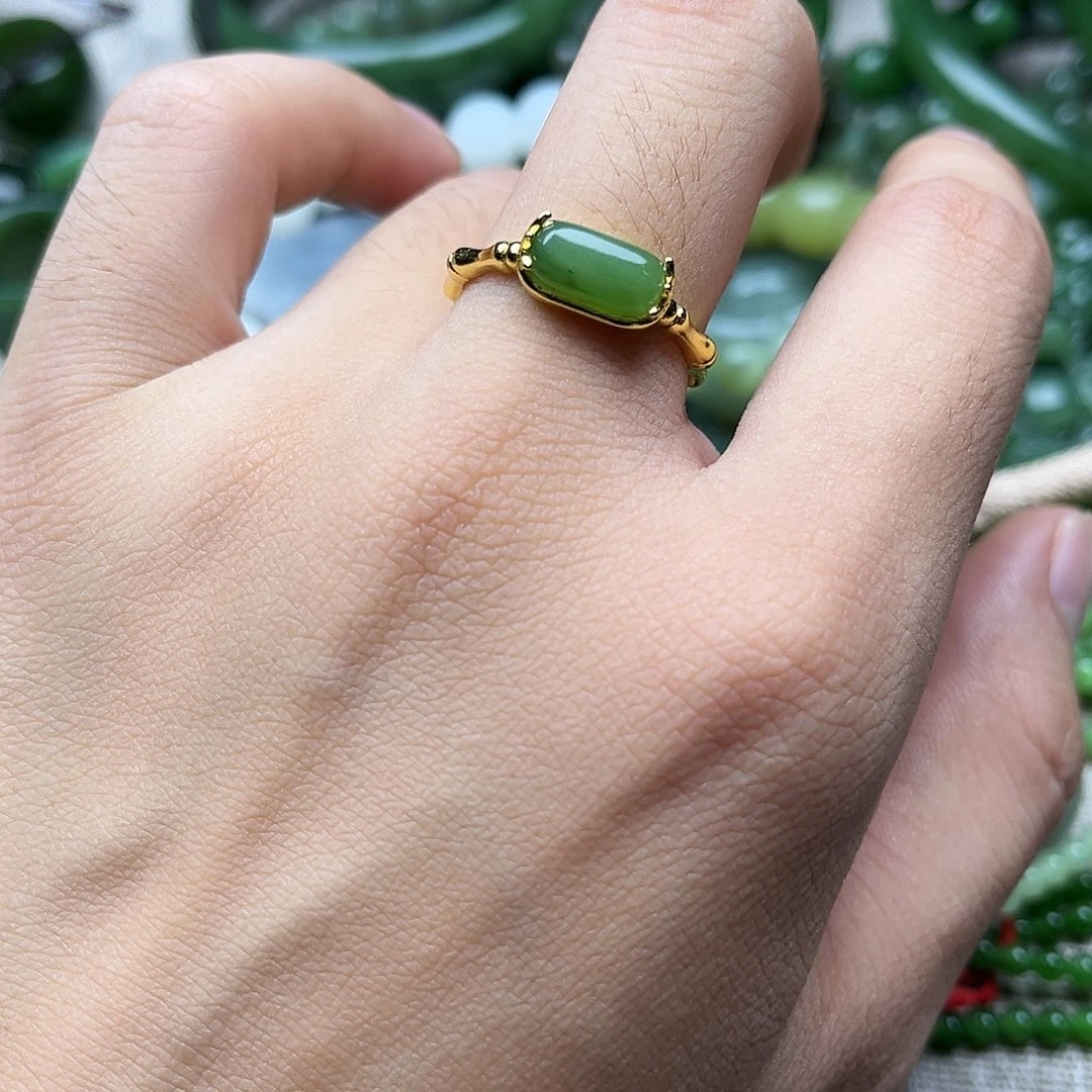 合金戒指和田玉（碧玉）