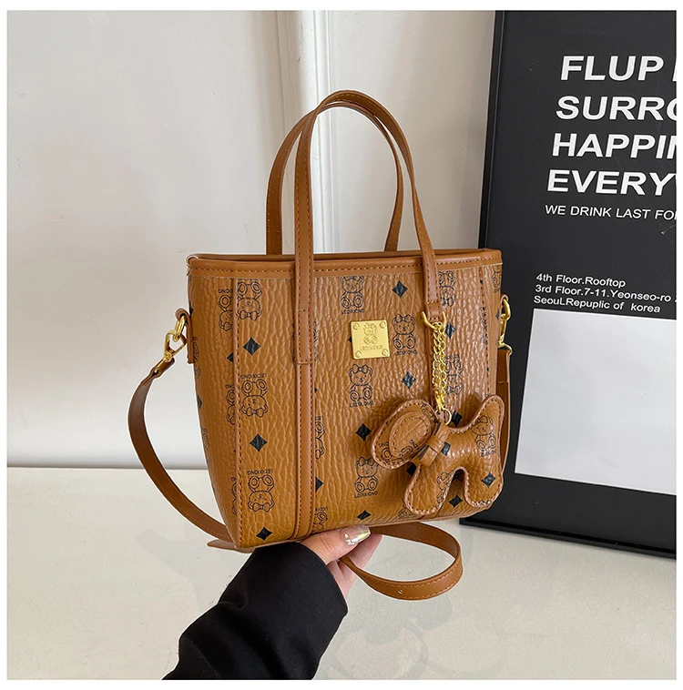 新款经典小熊夹层拉链袋竖款方形斜挎包小众大包包公主风