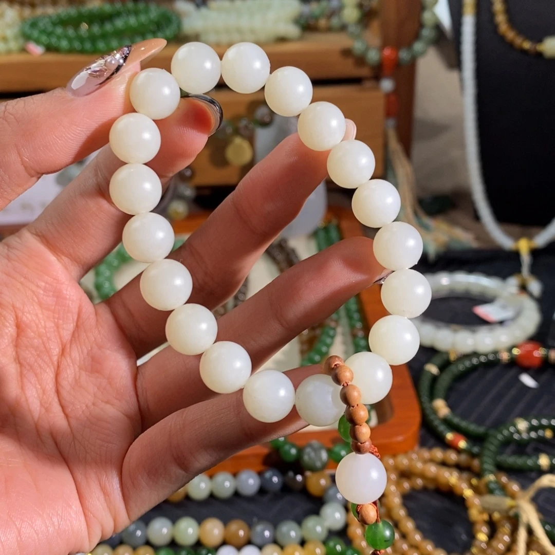 和田玉未镶嵌手链