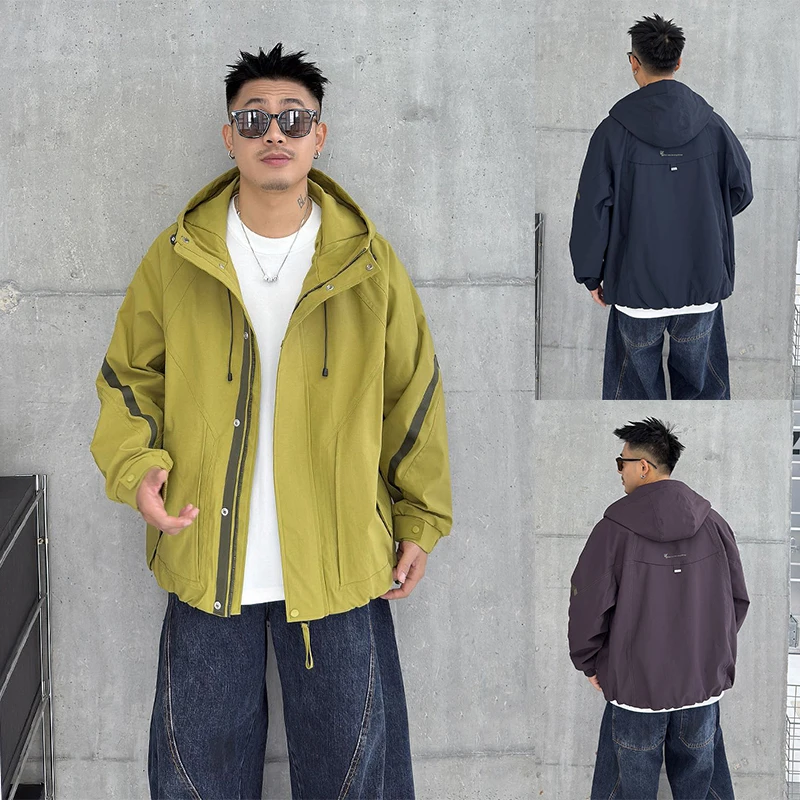 美式潮牌连帽冲锋衣男秋季简约宽松防风上衣欧货户外运动休闲外套