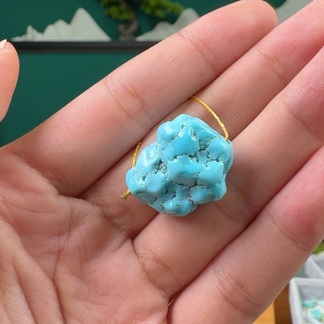 绿松石未镶嵌珠宝奇石