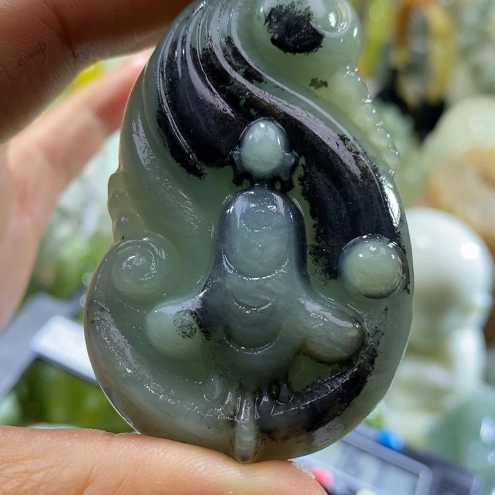 岫玉未镶嵌岫玉吊坠