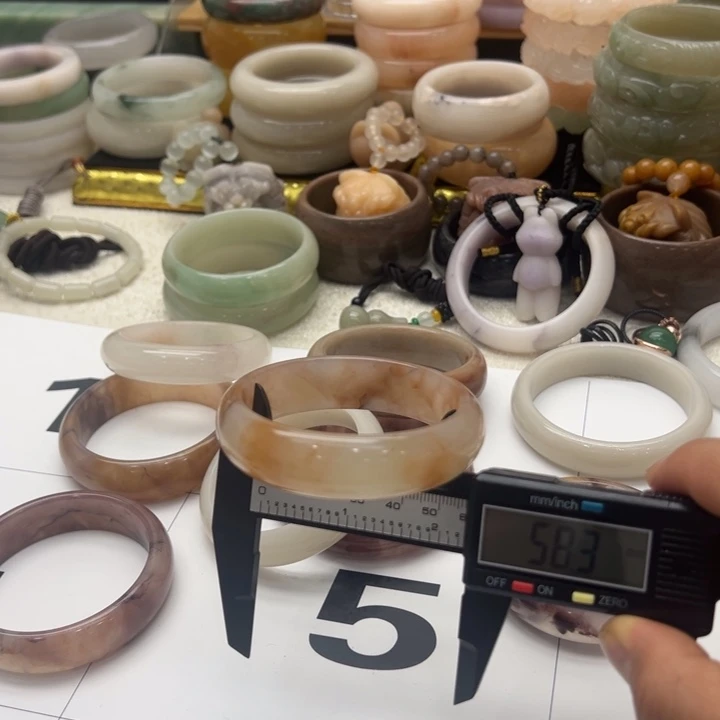 石英岩玉合金手镯