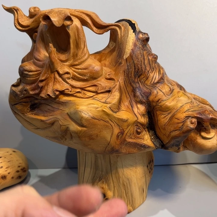 蒙***蚁柏木（崖柏）根雕工艺摆件
