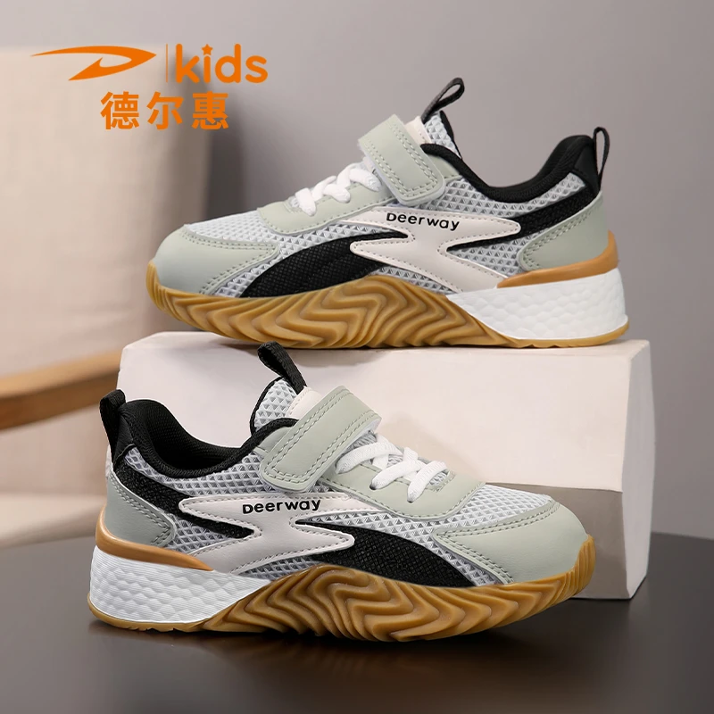 德尔惠男童板鞋2025春秋新款中大童皮面防水防滑儿童运动鞋休闲鞋