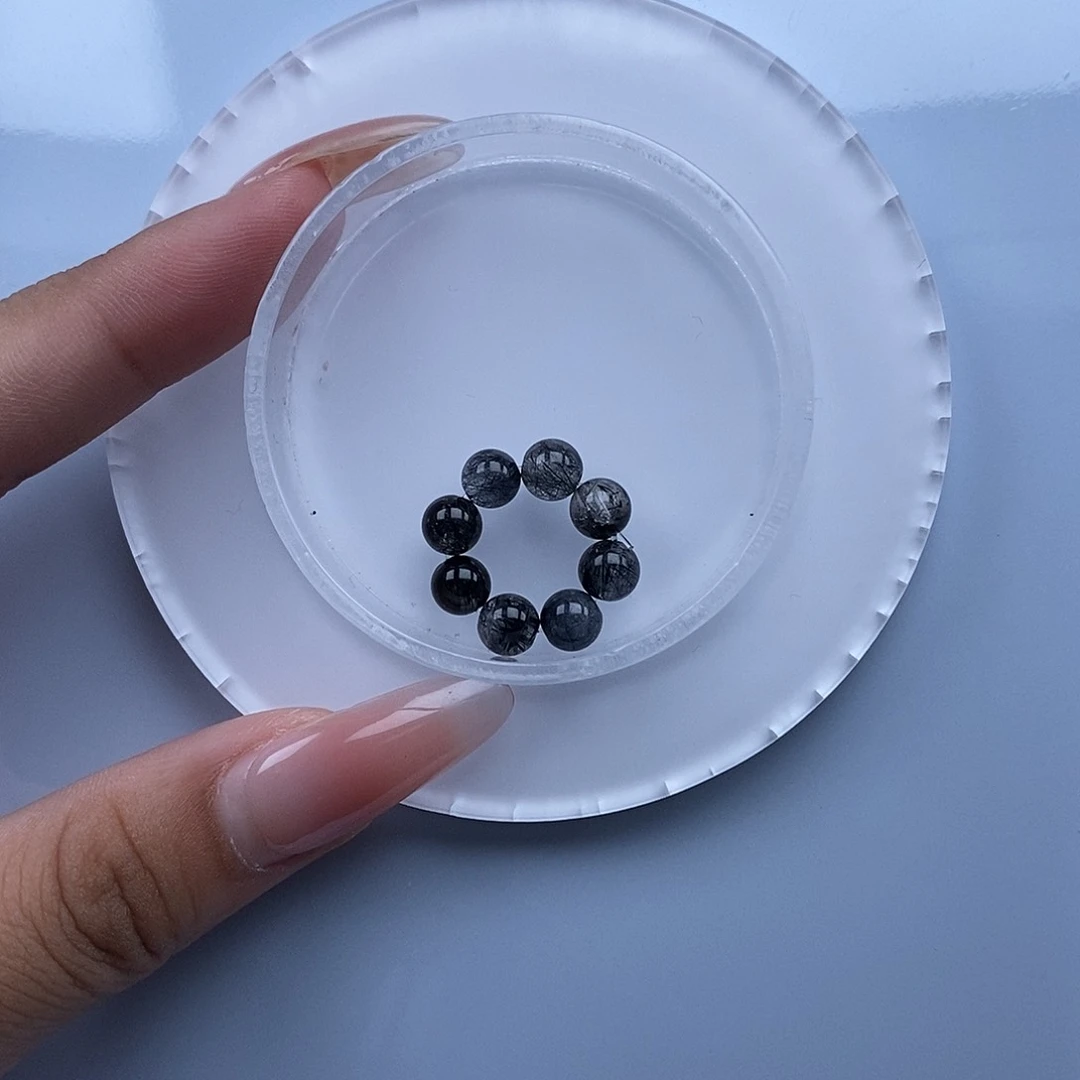 未镶嵌手链水晶就叫王祖贤