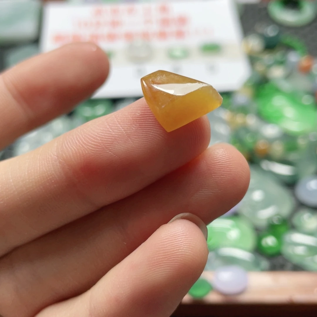 未镶嵌定制翡翠翡翠
