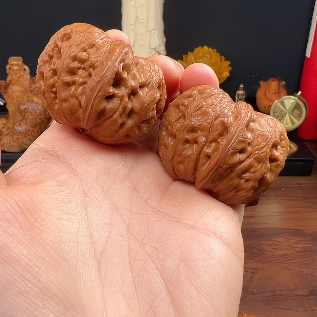 夏***川文玩核桃吊坠45元宝